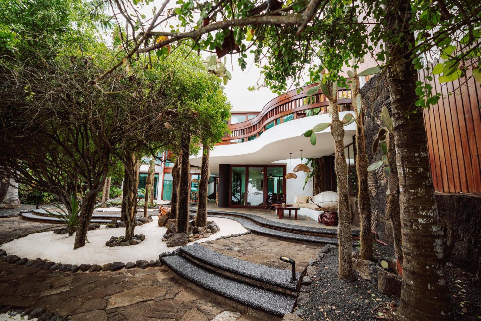 Hotel Escalesia Galapagos