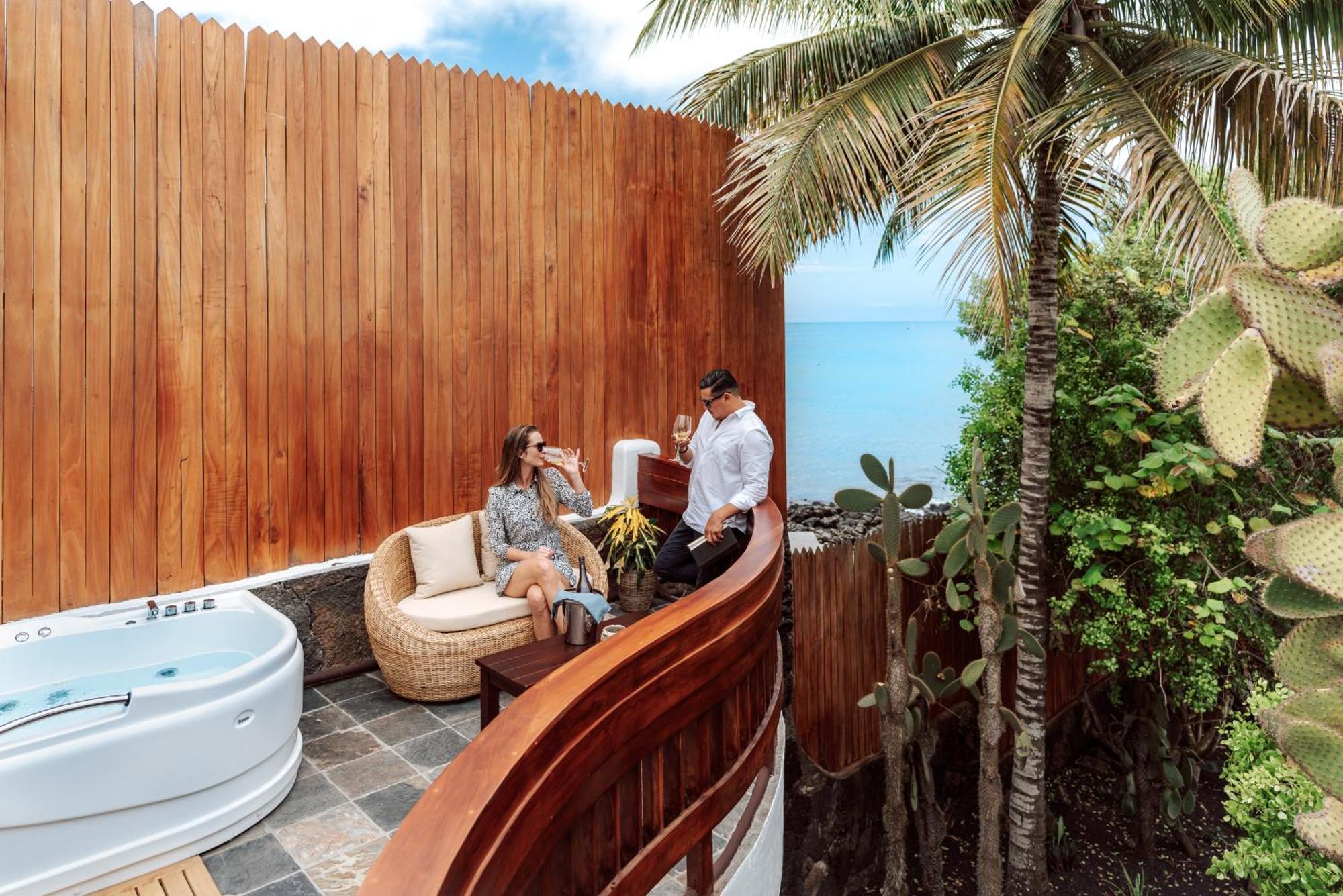 Escalesia Galapagos Hotel